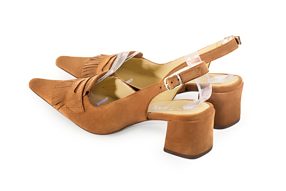 French elegance and refinement for these camel beige dress slingback shoes, 
                available in many subtle leather and colour combinations. Fans of originality will appreciate the fringes and the "Offbeat Rock" side.
To be personalized or not, with your materials and colors.  
                Matching clutches for parties, ceremonies and weddings.   
                You can customize these shoes to perfectly match your tastes or needs, and have a unique model.  
                Choice of leathers, colours, knots and heels. 
                Wide range of materials and shades carefully chosen.  
                Rich collection of flat, low, mid and high heels.  
                Small and large shoe sizes - Florence KOOIJMAN